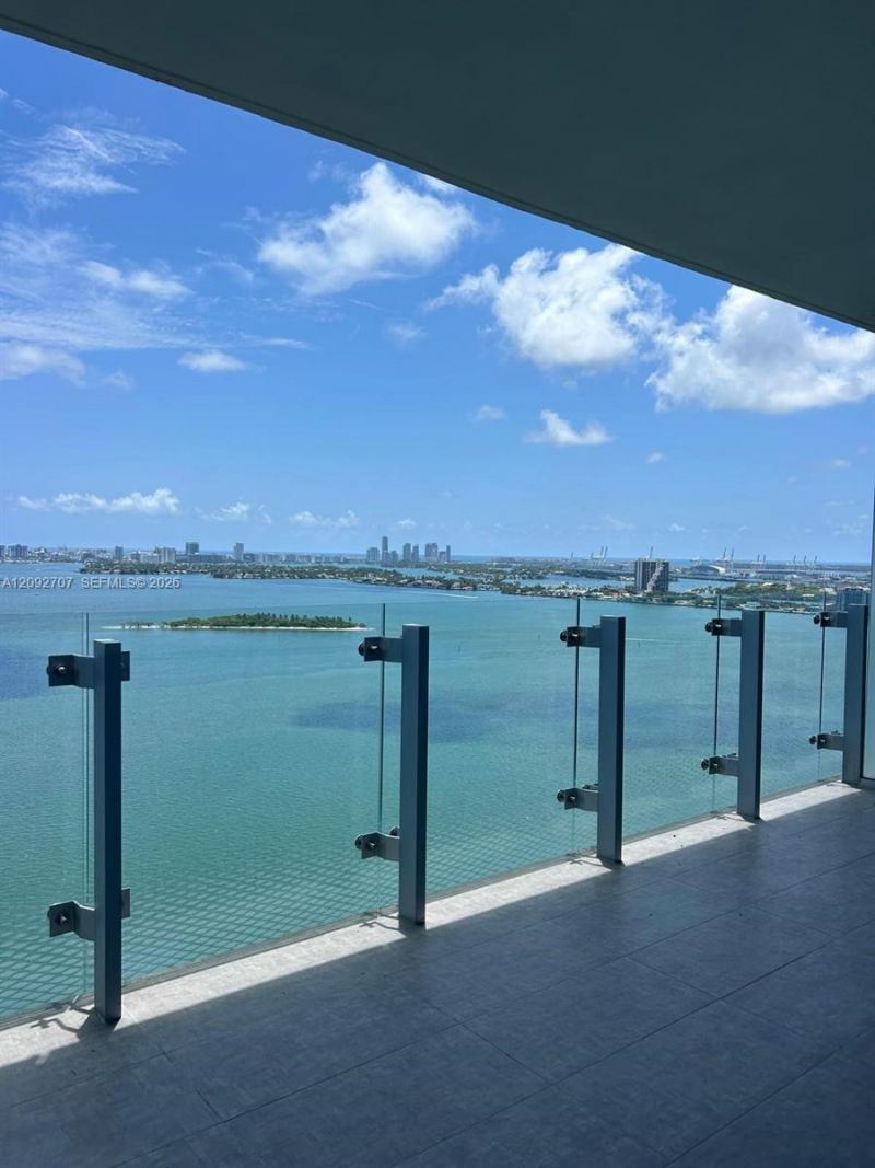 700 NE 26th Ter , Unit 2602, Miami, FL 33137 Photo