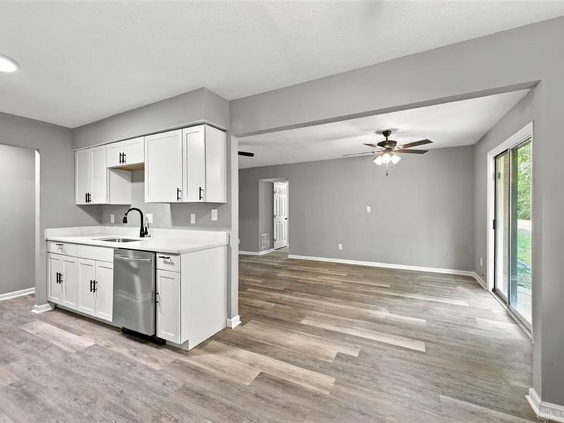 1570 Gelhot Drive, Unit 106, Fairfield, OH 45014 Photo 16