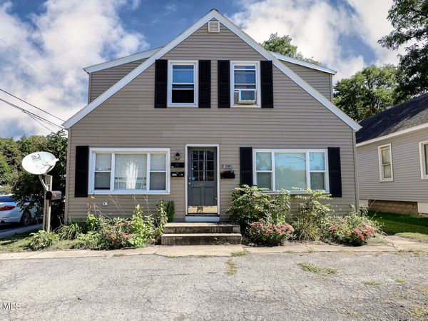 2003 Hamburg Street, Schenectady, NY 12304