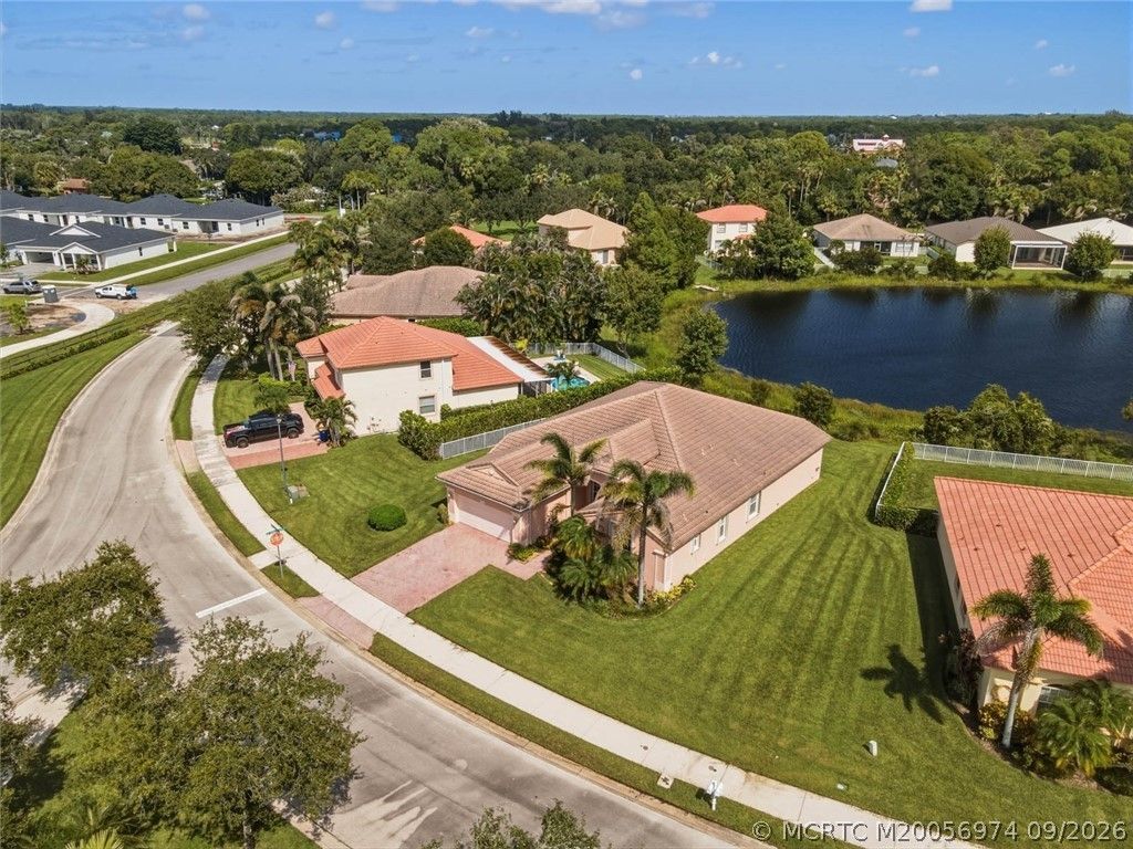 1251 SE Illusion Isle Way, Stuart, FL 34997 Photo