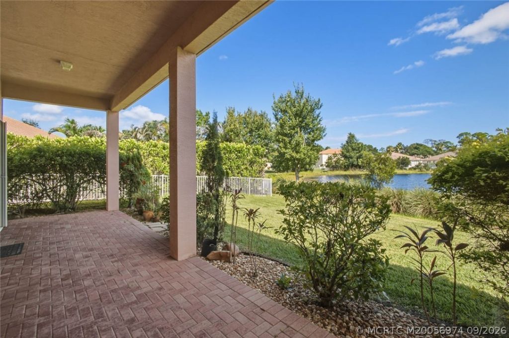 1251 SE Illusion Isle Way, Stuart, FL 34997 Photo