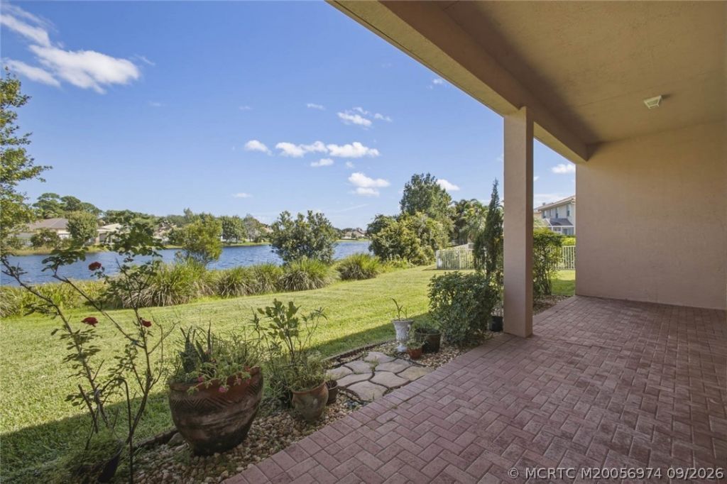 1251 SE Illusion Isle Way, Stuart, FL 34997 Photo