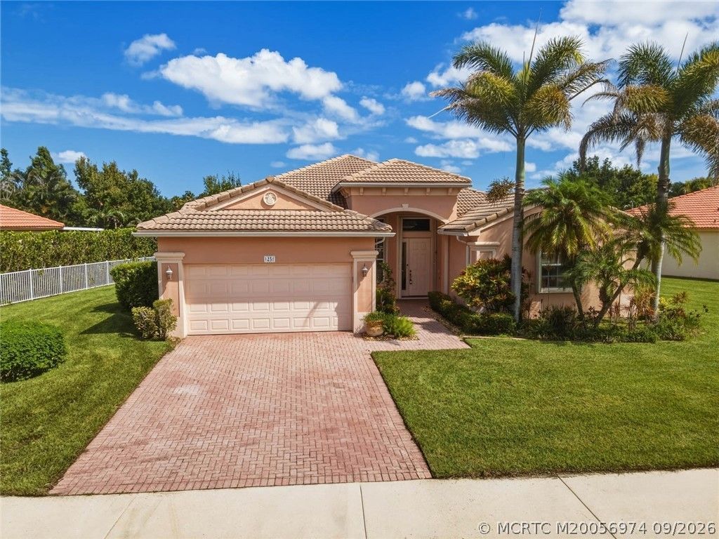 1251 SE Illusion Isle Way, Stuart, FL 34997 Photo