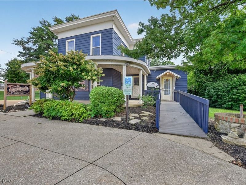 185 Main Street, Wadsworth, OH 44281 Photo 1
