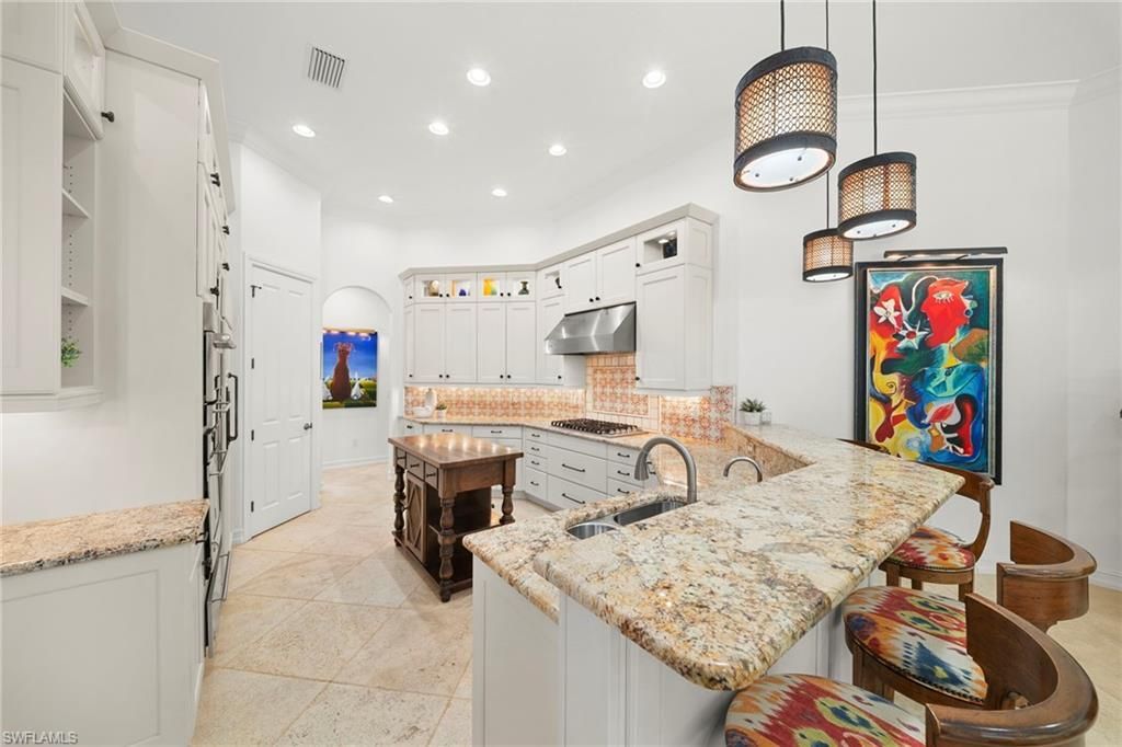 6477 Costa Cir , Naples, FL 34113 Photo