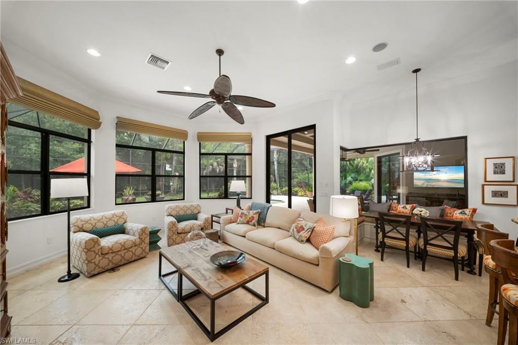 6477 Costa Cir , Naples, FL 34113 Photo