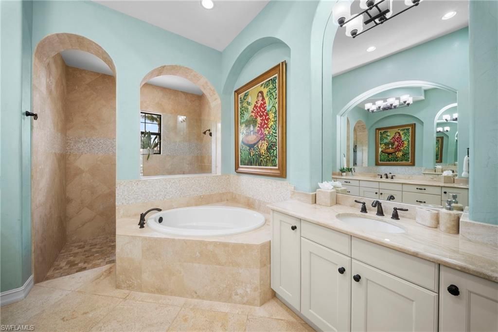 6477 Costa Cir , Naples, FL 34113 Photo