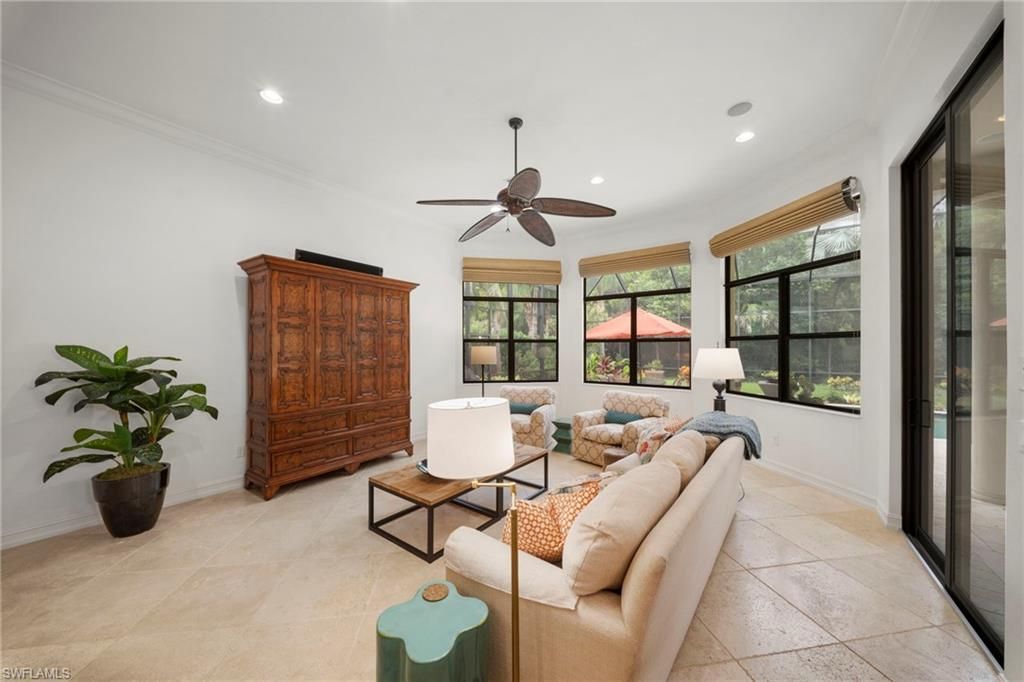 6477 Costa Cir , Naples, FL 34113 Photo