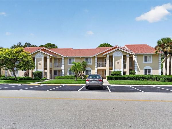 7707 Jewel LN , Unit 104, NAPLES, FL 34109