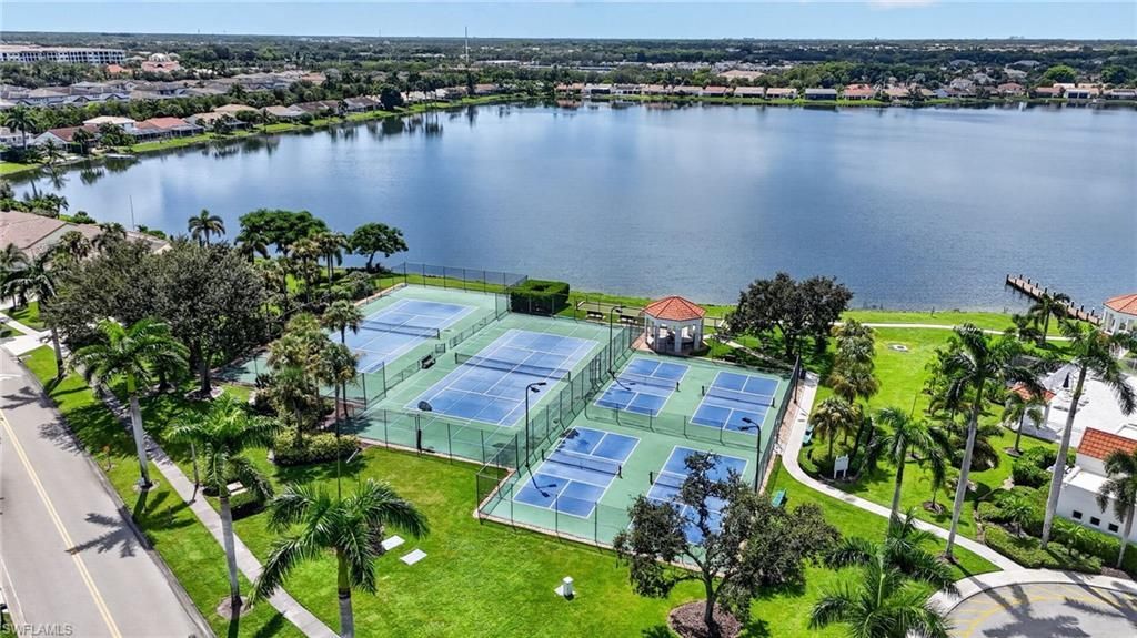 7707 Jewel Ln, Unit 104, Naples, FL 34109 Photo