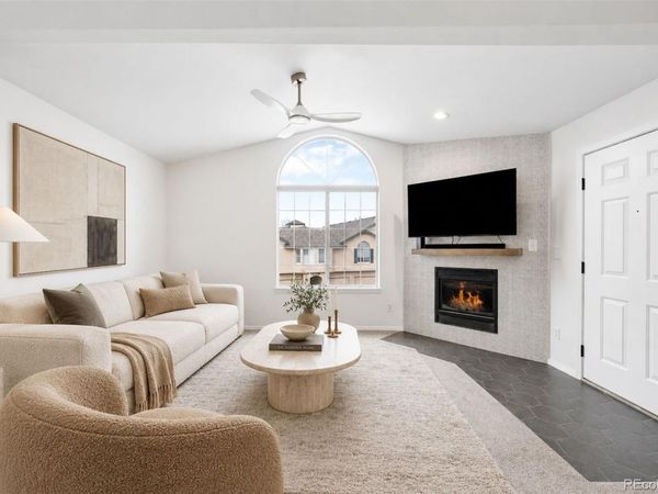 8747 E Dry Creek Road, Unit 1624, Englewood, CO 80112