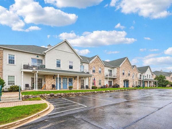 2732 Northview Rd, Unit 94, Waukesha, WI 53188