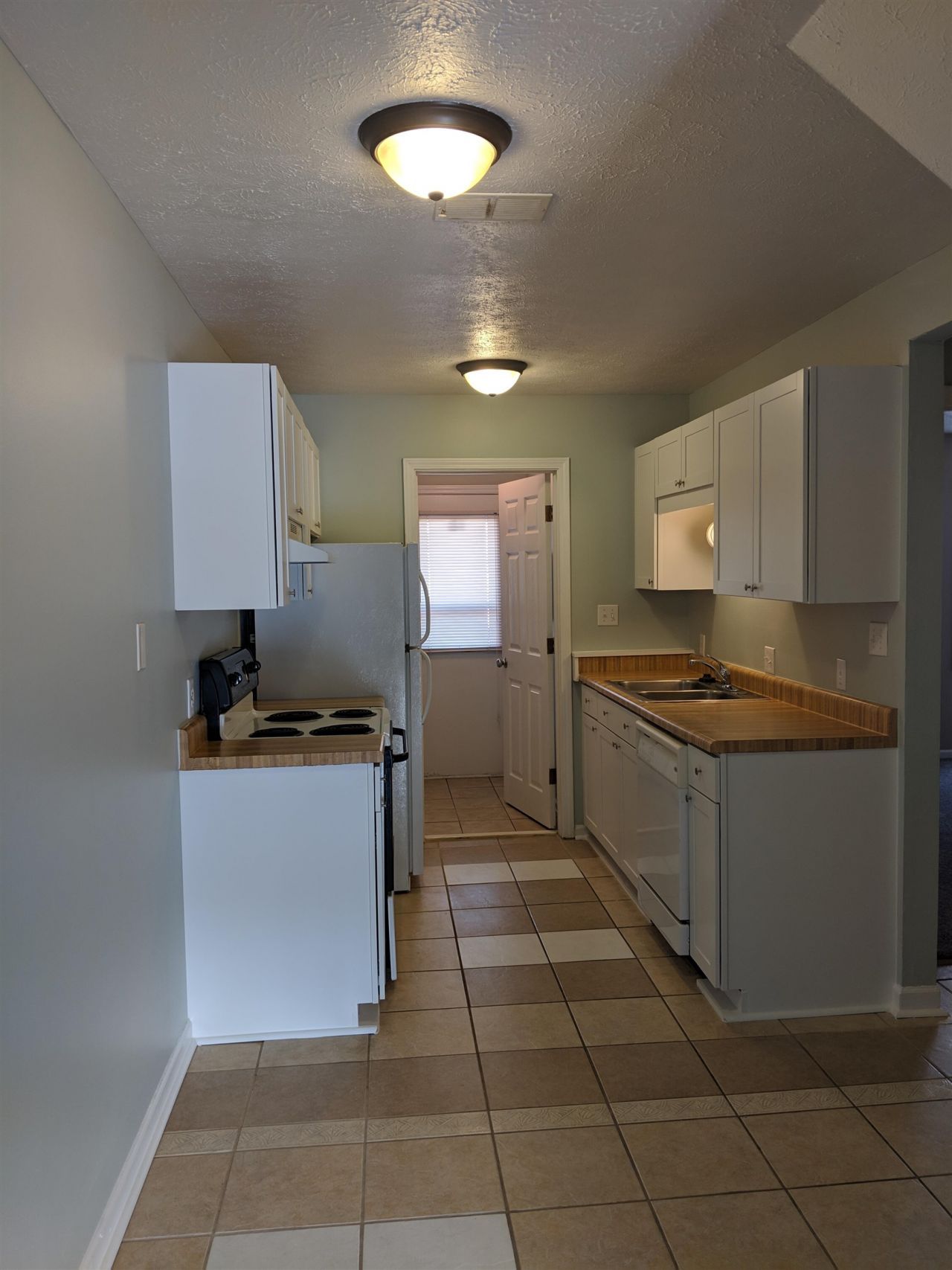 755 Burcale Rd. Photo 9