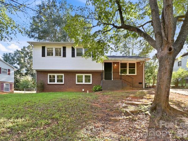 967 Canterbury Court, Gastonia, NC 28052