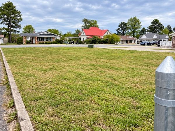 312 S Rogers Street , Clarksville, AR 72830