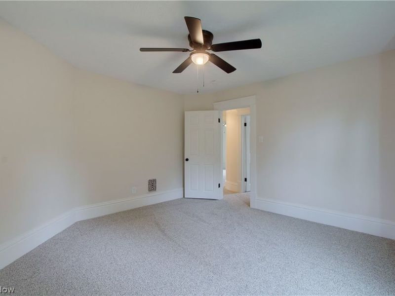 495 W Broadway Street, Alliance, OH 44601 Photo 23