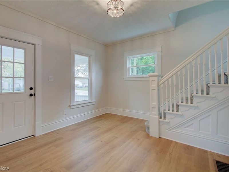 495 W Broadway Street, Alliance, OH 44601 Photo 8