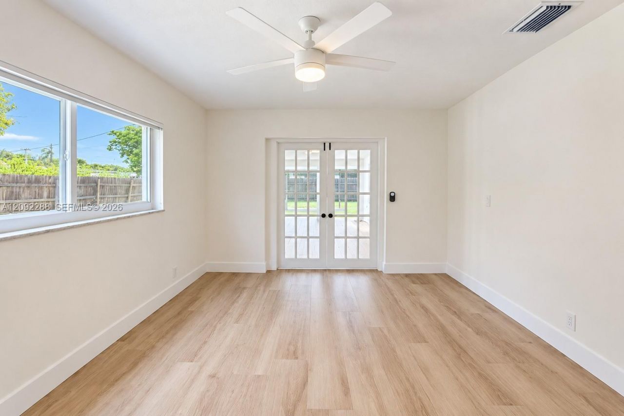 3700 NW 2nd Ct, Boca Raton, FL 33431 Photo