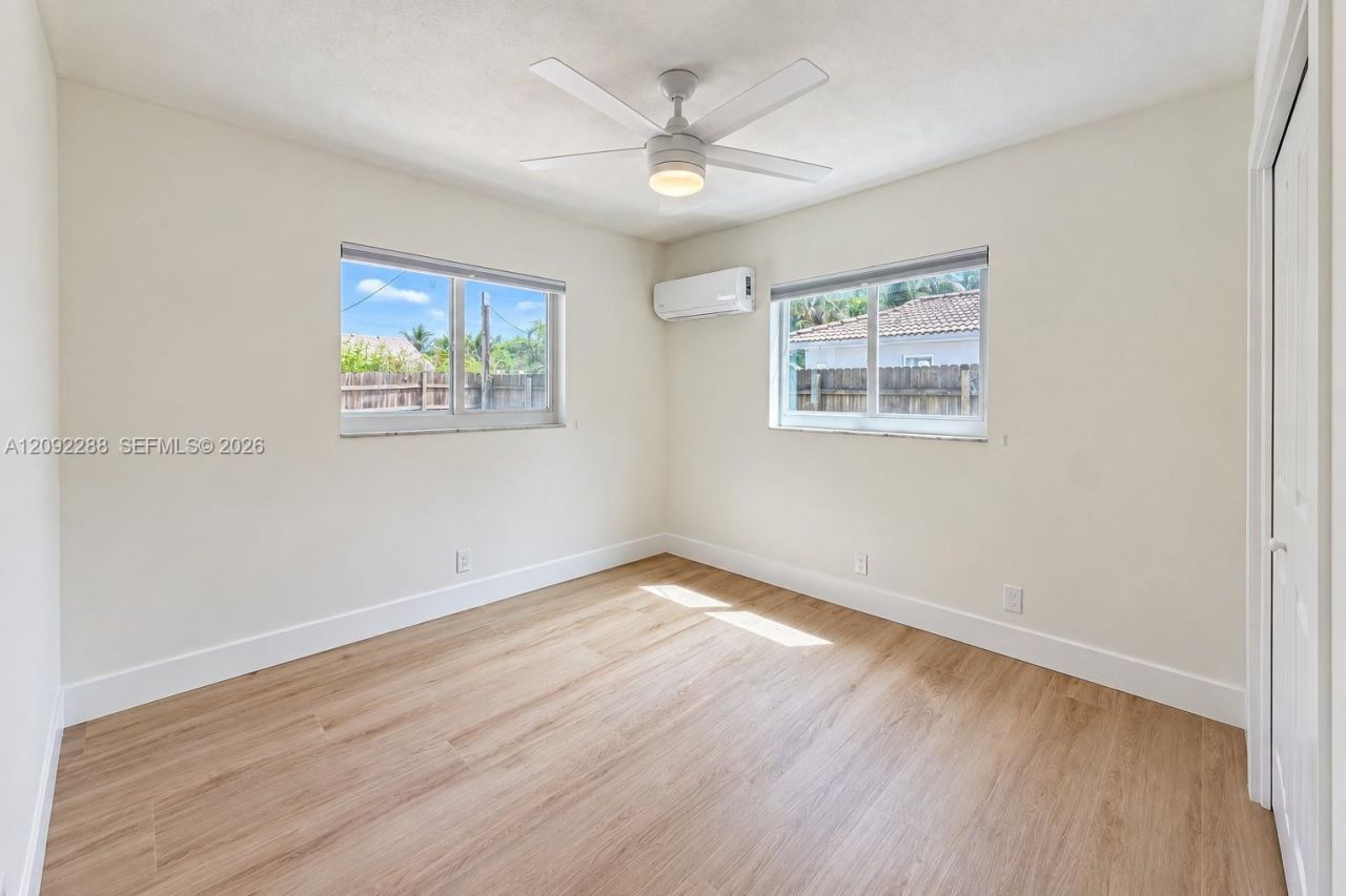 3700 NW 2nd Ct, Boca Raton, FL 33431 Photo