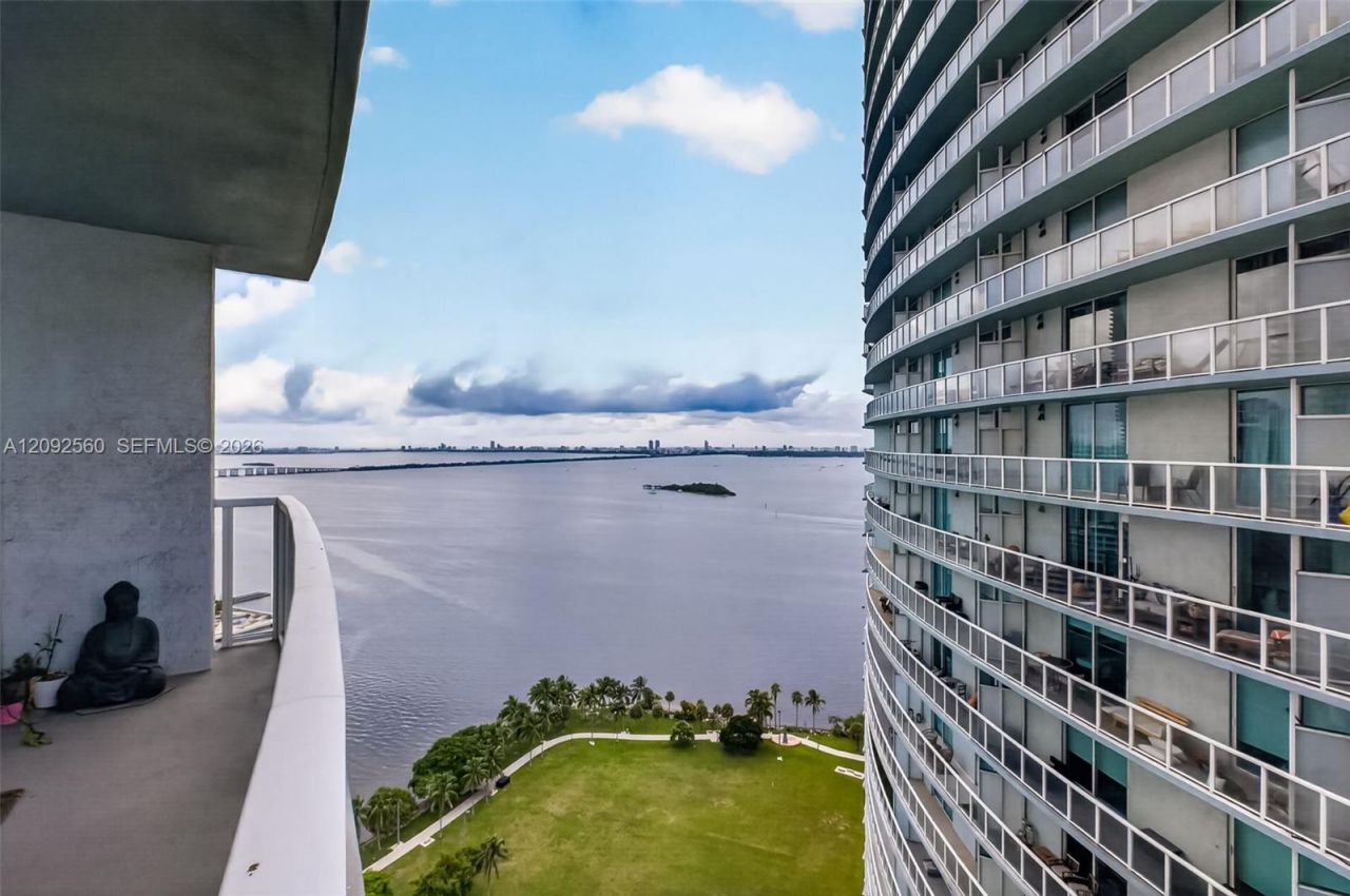 1900 N Bayshore Dr, Unit 2717, Miami, FL 33132 Photo