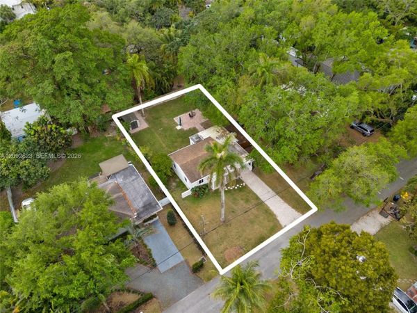 6820 SW 77th Ter , South Miami, FL 33143