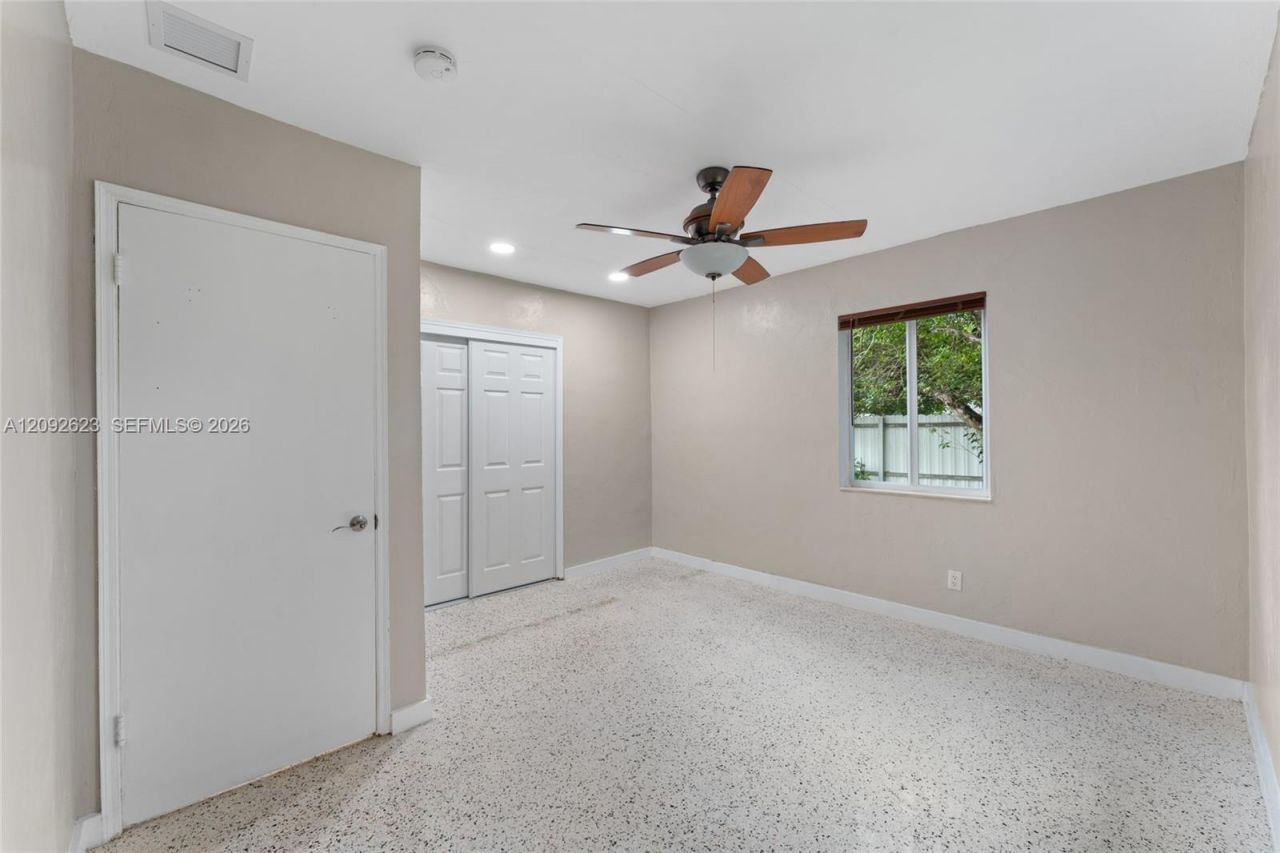 6820 SW 77th Ter , South Miami, FL 33143 Photo