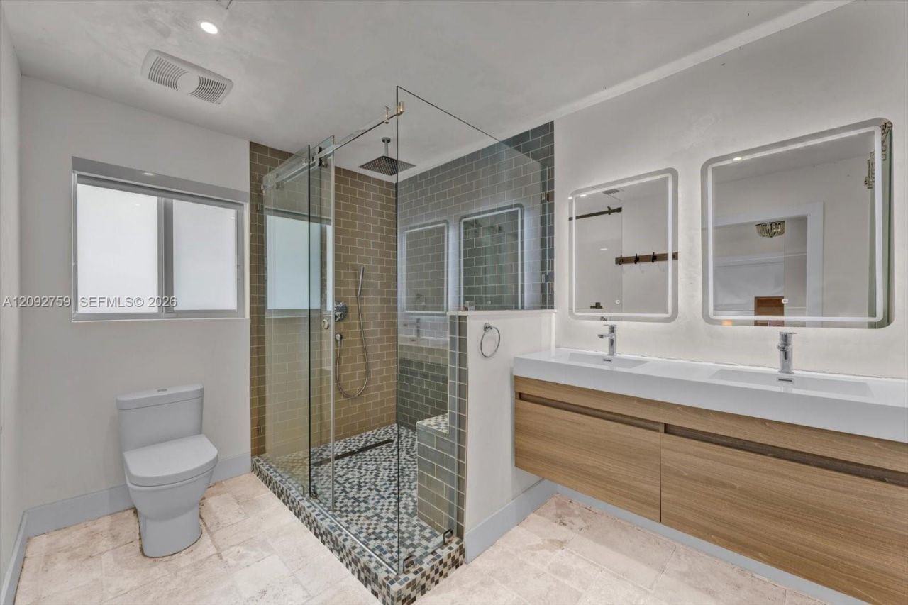 11464 SW 100th Ter, Miami, FL 33176 Photo