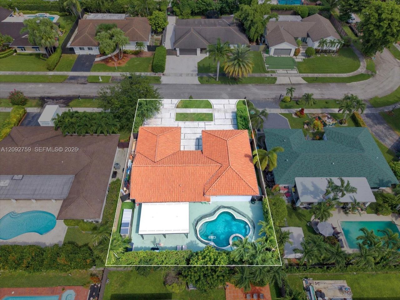 11464 SW 100th Ter, Miami, FL 33176 Photo