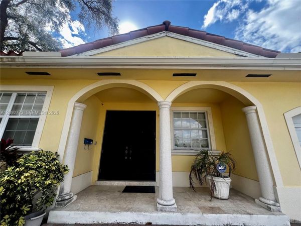 2301 SW 22nd Ave , Miami, FL 33145