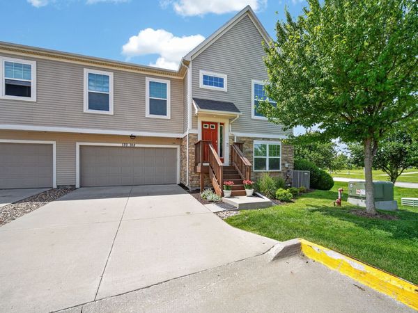 170 80th Street, Unit 103, West Des Moines, IA 50266