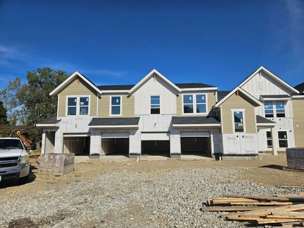 420 Pilot Point, Unit 2-301, Vandalia, OH 45377