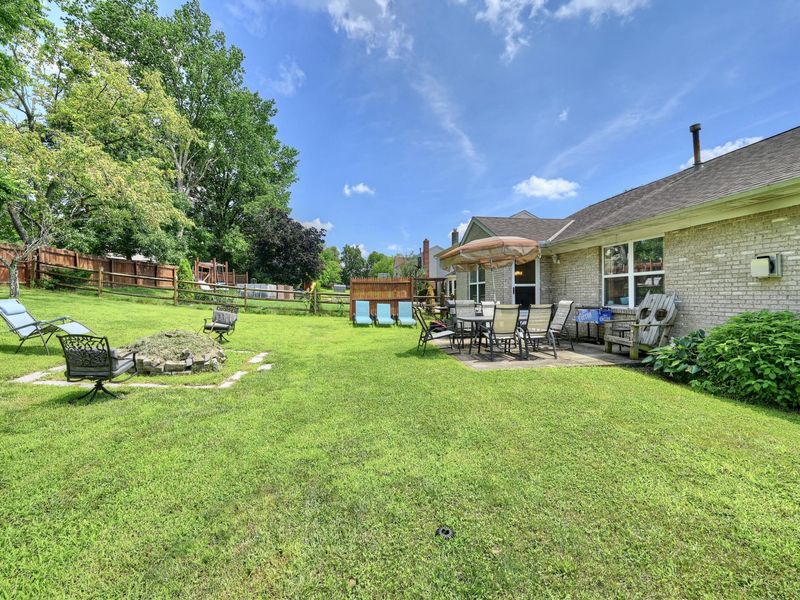 8436 Woodcreek Drive, Florence, KY 41042 Photo 24