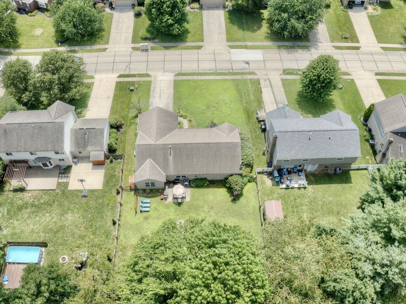 8436 Woodcreek Drive, Florence, KY 41042 Photo 26