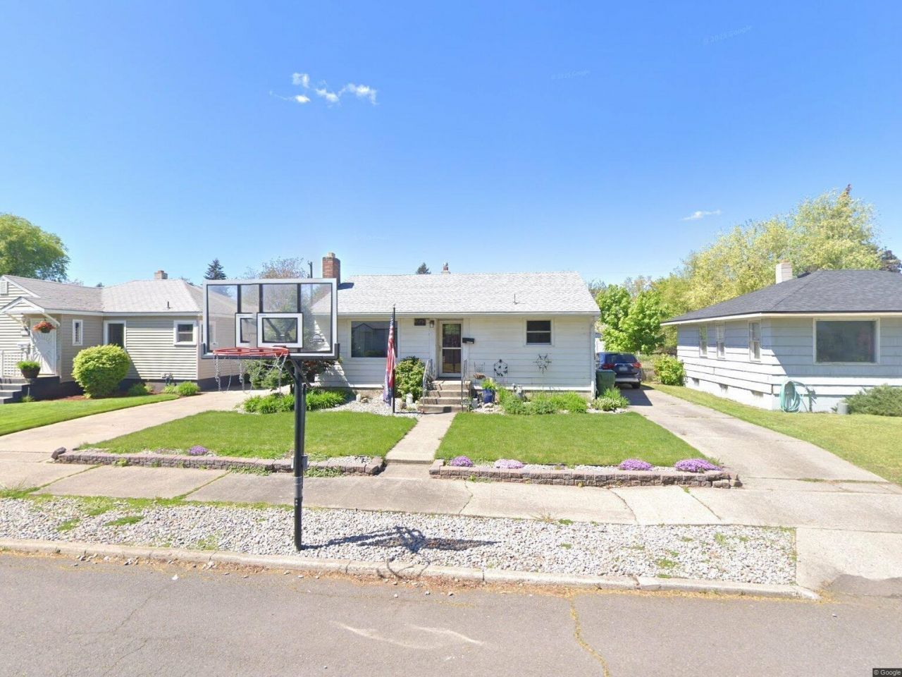 1731 N Altamont St, Spokane, WA 99207 Main Photo