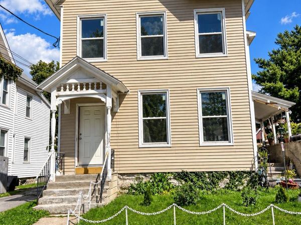 33 Storrie Street, Unit 2 Upstairs, Amsterdam, NY 12010
