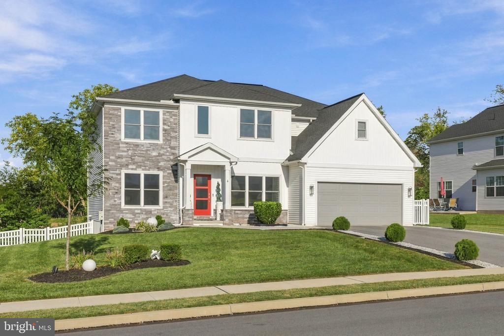 4 REIN DRIVE , STEVENS, PA 17578