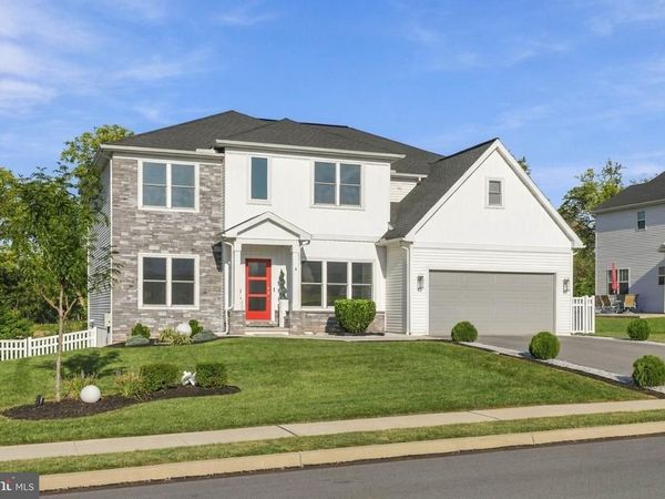4 REIN DRIVE, STEVENS, PA 17578