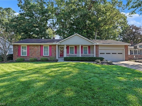 4617 Commodore Drive , Stow, OH 44224