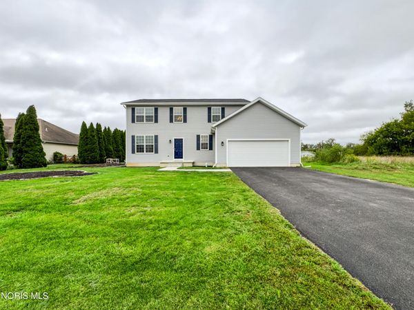27821 Schriber Street, Walbridge, OH 43465