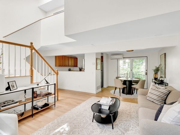 47-15 Cogswell Ave, Cambridge, MA 02140