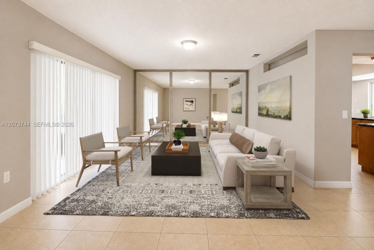 1060 N Douglas Rd , Pembroke Pines, FL 33024 Photo