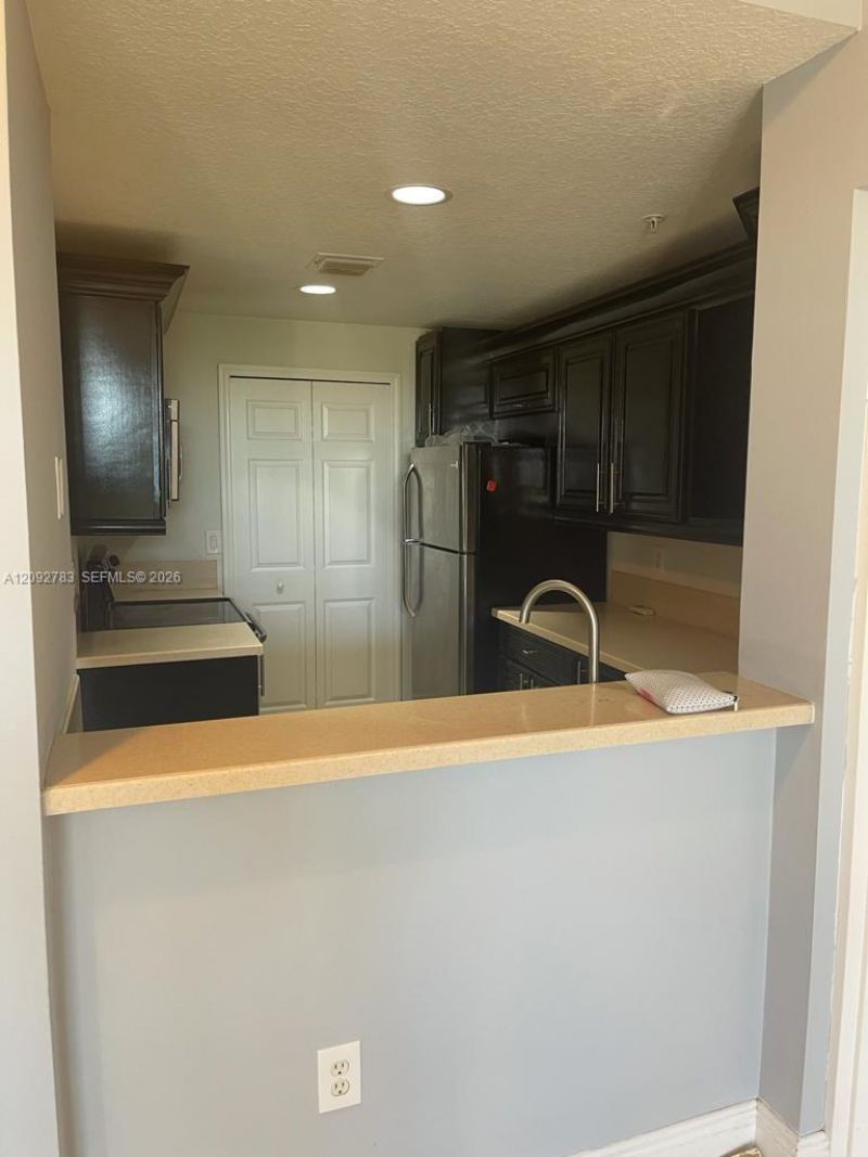 6670 NW 114th Ave, Unit 627, Doral, FL 33178 Photo