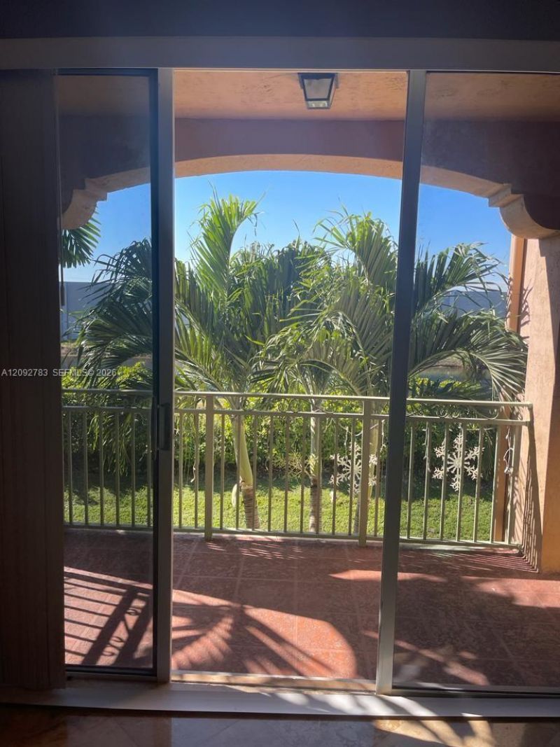 6670 NW 114th Ave, Unit 627, Doral, FL 33178 Photo