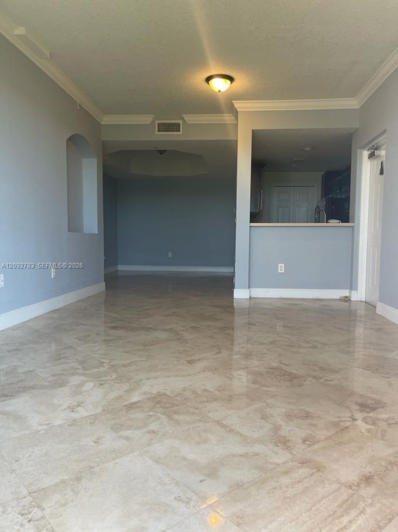 6670 NW 114th Ave, Unit 627, Doral, FL 33178 Photo