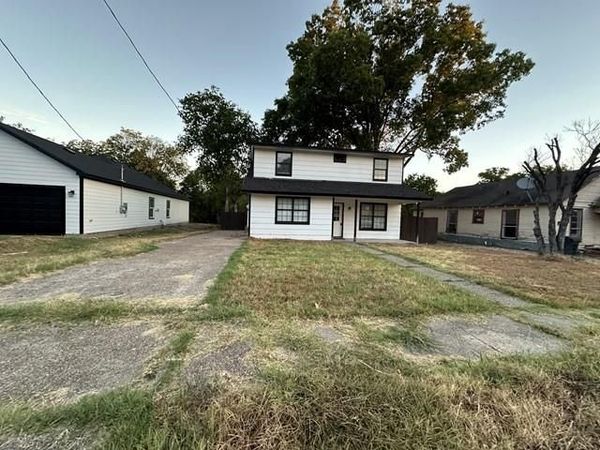1312 E Collin Street , Corsicana, TX 75110