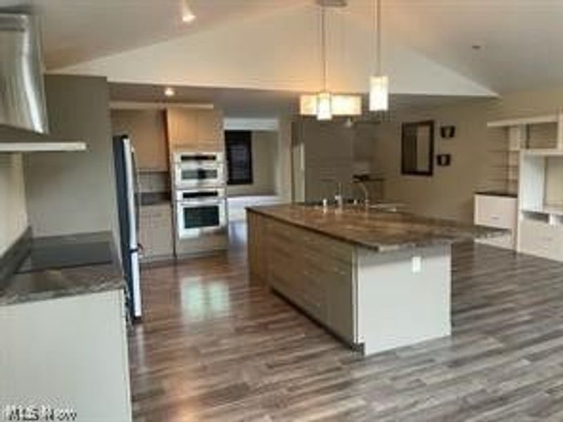 6235 Beverly Avenue NE, Canton, OH 44721 Photo 6