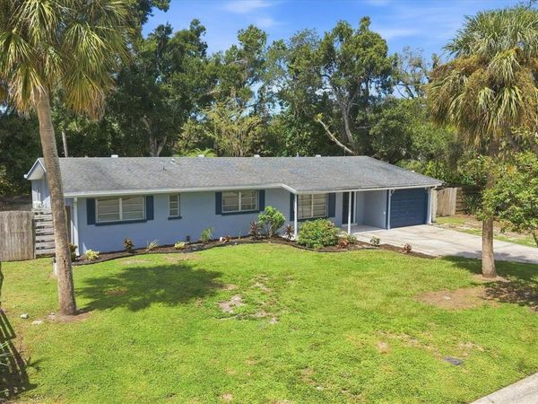 2000 CRAFT LANE , SARASOTA, FL 34239