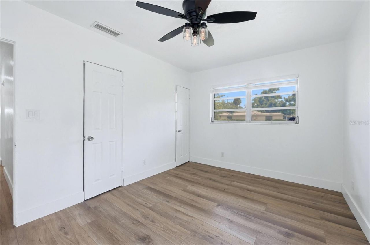 2000 Craft Lane, Sarasota, FL 34239 Photo