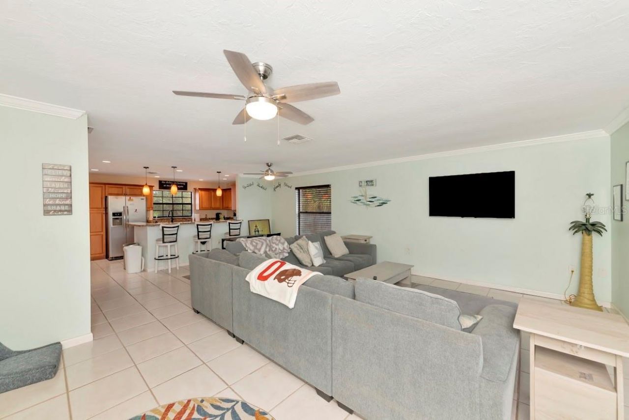 7517 34th Avenue W, Unit 6, Bradenton, FL 34209 Photo