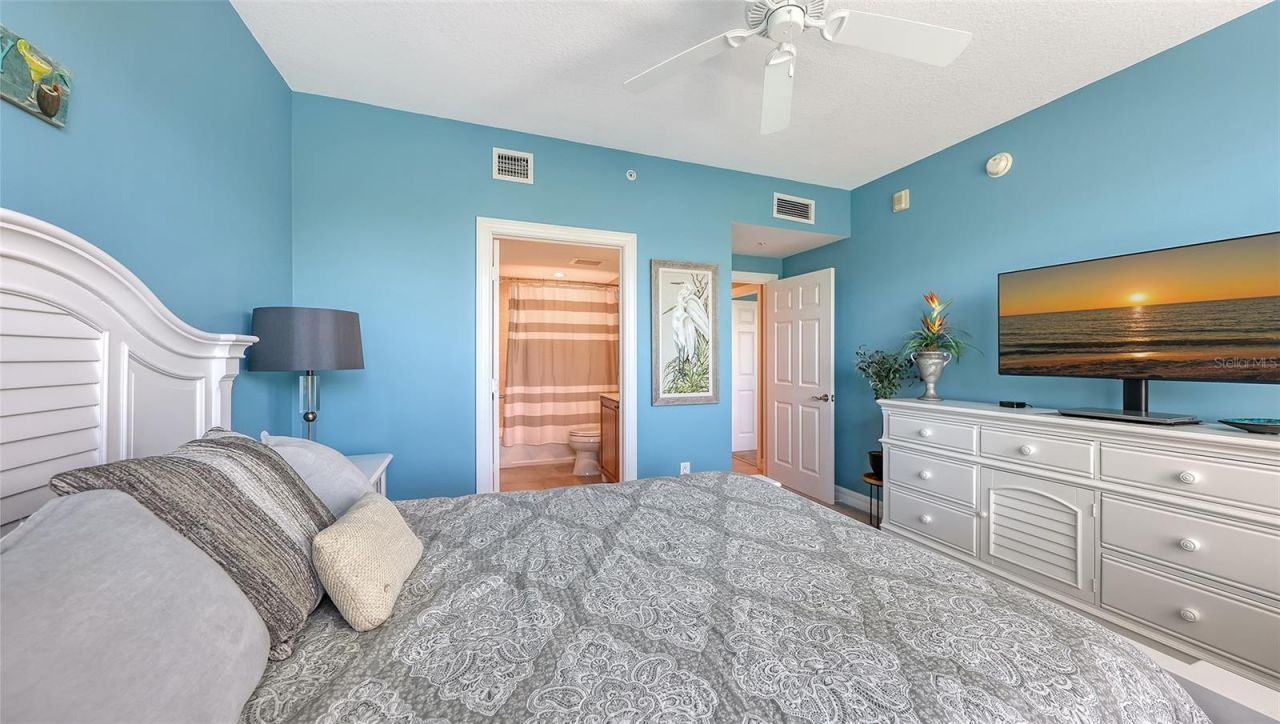 3621 N Point Road, Unit 403, Osprey, FL 34229 Photo
